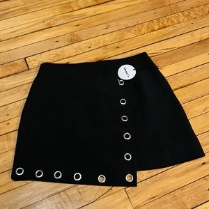 About Us Black Skirt